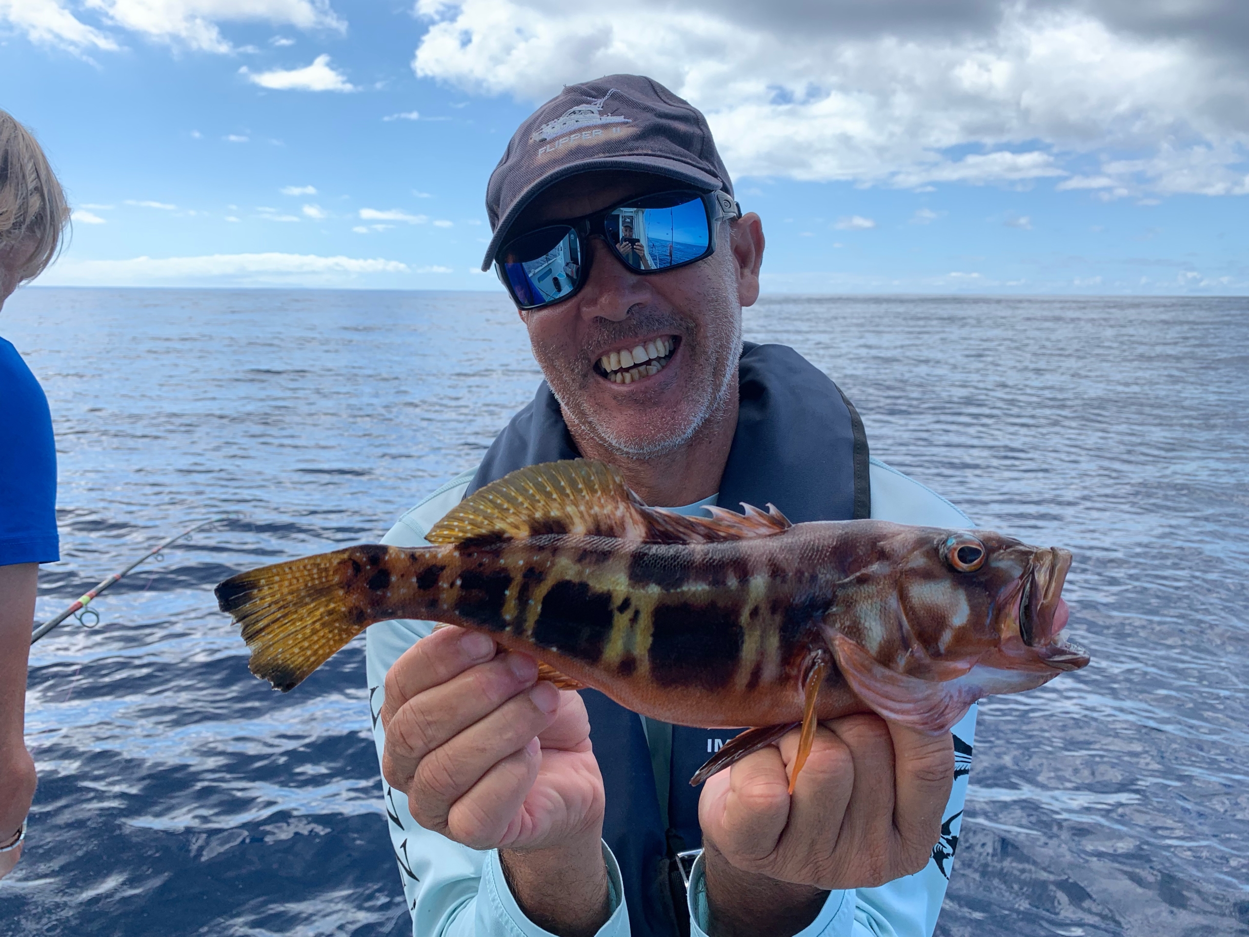 Bottom Fishing Flipper II Madeira Big Game Fishing